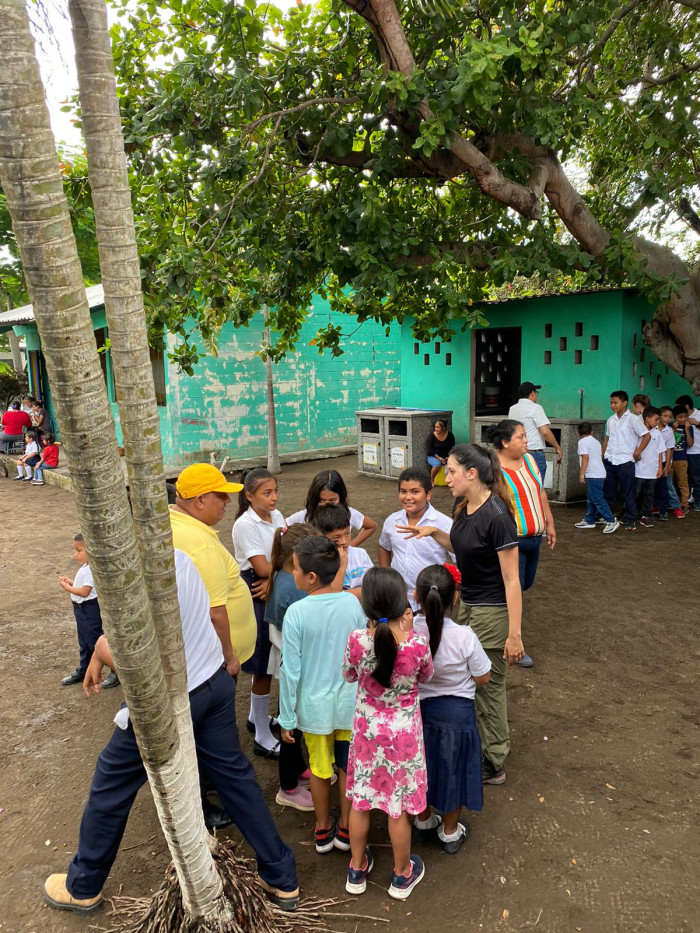 Estudiantes de la escuela El Banco en Guatemala