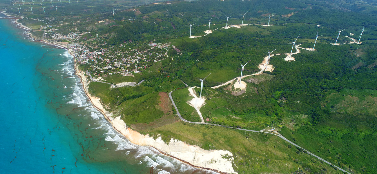 Parques eólicos  Los Cocos y Larimar en República Dominicana